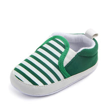 Load image into Gallery viewer, Beautiful Green Coloured Shoes
