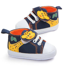 Load image into Gallery viewer, Giraffe Print Shoes
